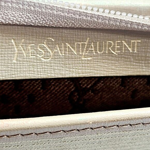 Yves Saint Laurent Clutch Bag - Picture 6 of 7
